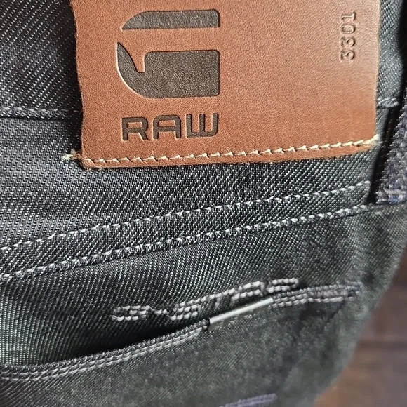 G-Star RAW 3301 Dark Wash Bell Bottom Jeans 28 x 32 NWT – Iconic Modern Flare - Picture 5 of 8